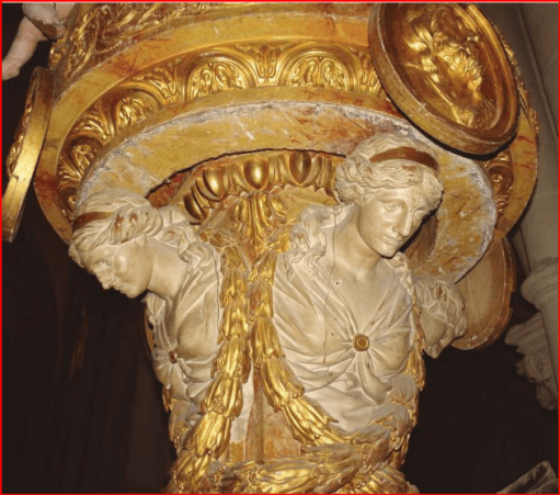 Detalle del cirio pascual