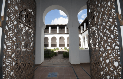 Patio de los Laureles.