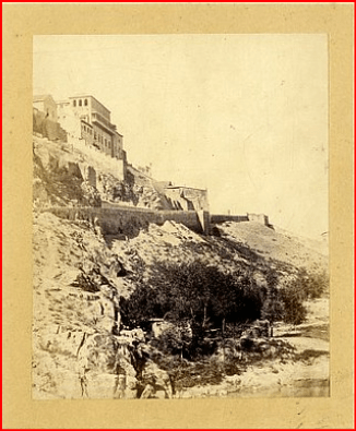 Convento de Santa Fe hacia 1865. Fotografía de Jean Laurent incluida en un álbum sobre Toledo © Archivo Municipal. Ayuntamiento de Toledo
